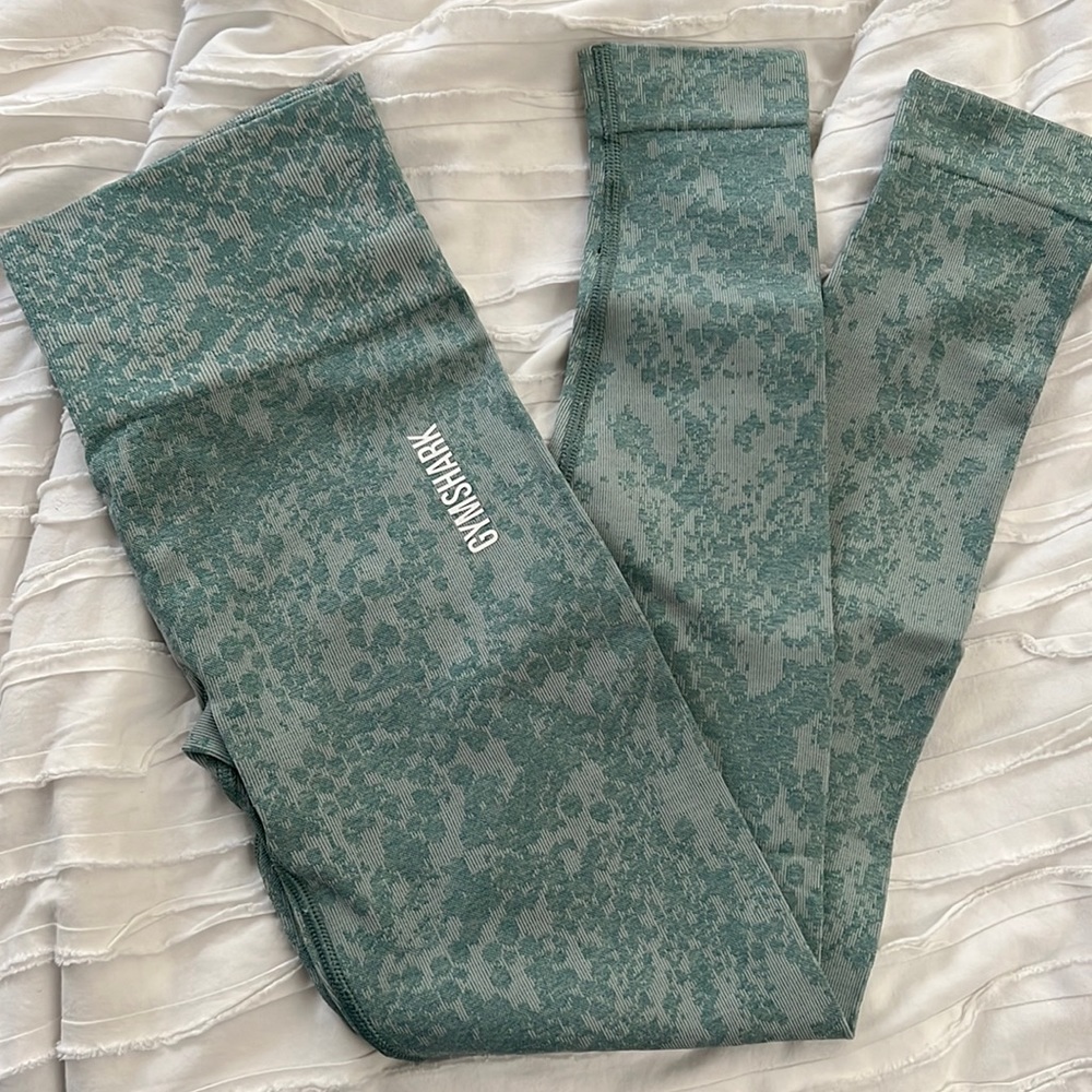 Gymshark animal seamless
